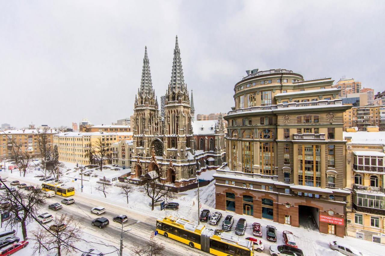 Шикарная Квартира Возле Костёла В Центре Kiev Bagian luar foto